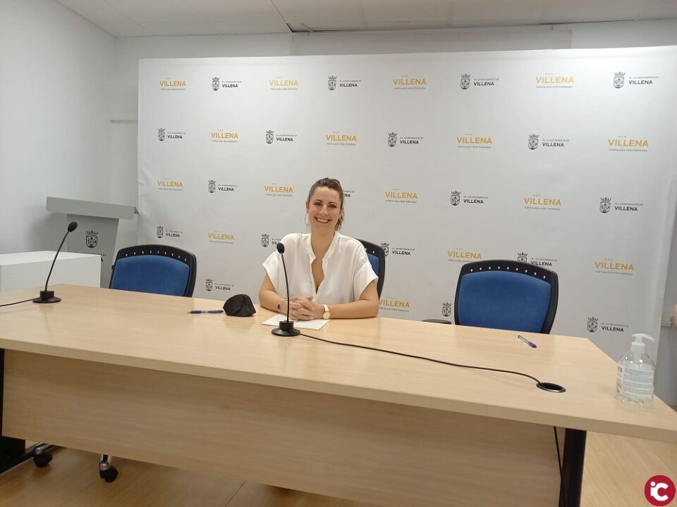 Benítez califica la mitad de la legislatura de impulso a la Educación con la mejora de las instalaciones y el refuerzo de la Formación Profesional