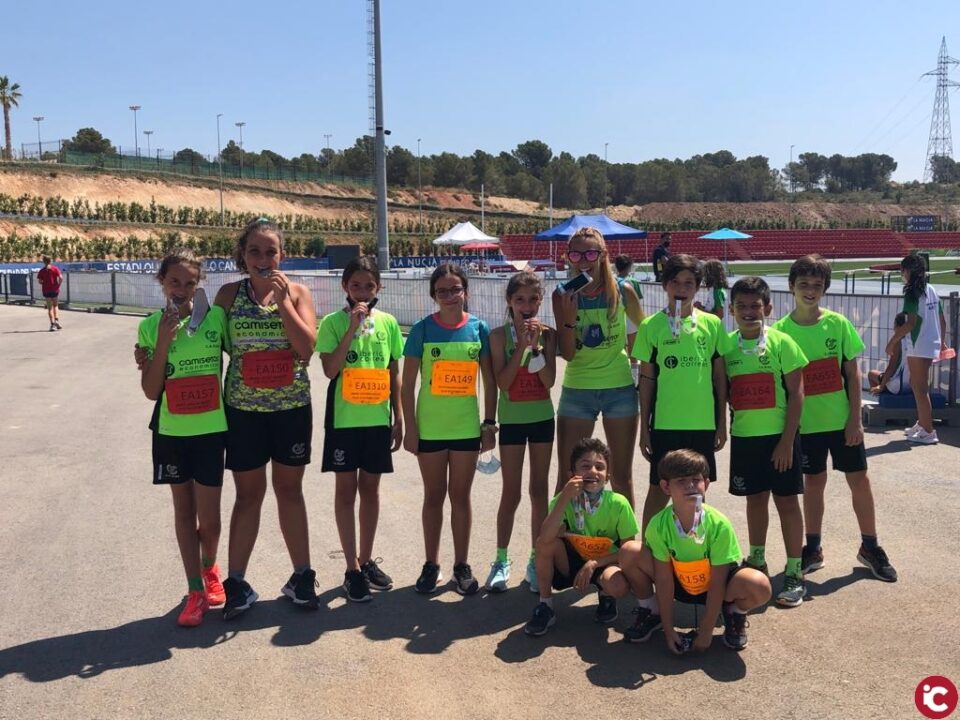Nueve medallas provinciales en La Nucia del Club de Atletismo de Elda