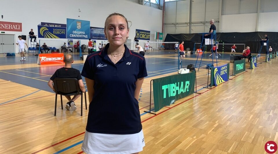 La campellera Elena Payà llega a cuartos de final en el internacional junior de bádminton celebrado en Bulgaria