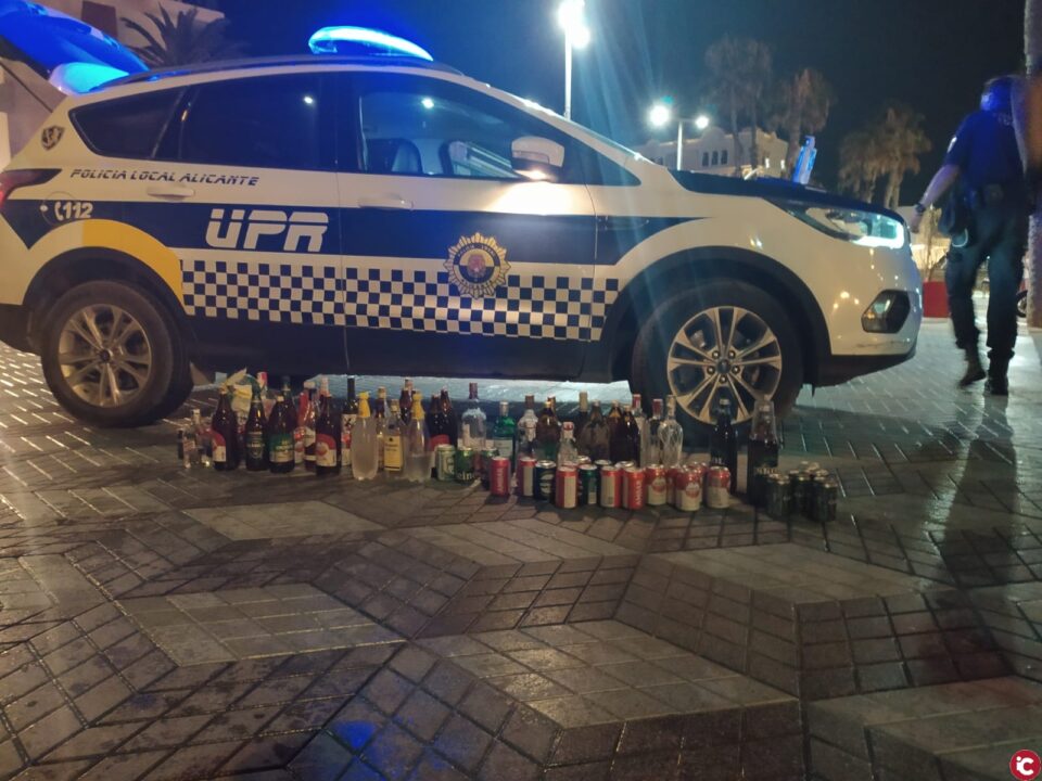 La Policía Local de Alicante cierra el operativo del fin de semana con un descenso de sanciones y un amplio operativo para garantizar las medidas anticovid en la ciudad