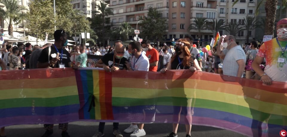 Manifestación del Orgullo LGTBI "Alicante con Orgullo" 2021
