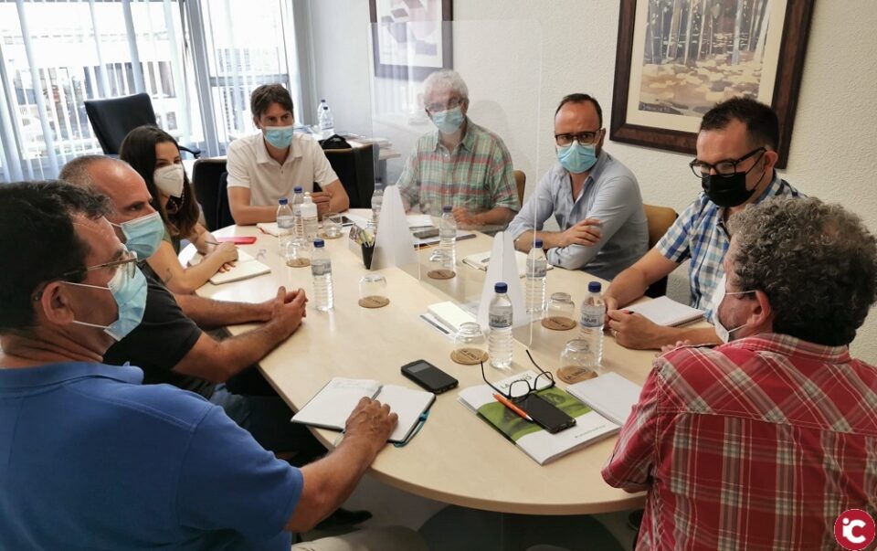 Esquerra Republicana del País Valencià es compromet amb La Unió de Llauradors i Ramaders a treballar en la revisió del Tractat amb Sud Àfrica