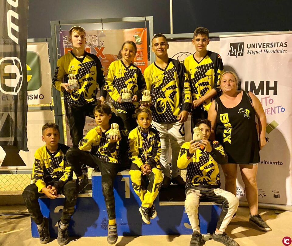 Buenos resultados de los ciclistas de BMX El Campello en el gran premio fiestas de Elche