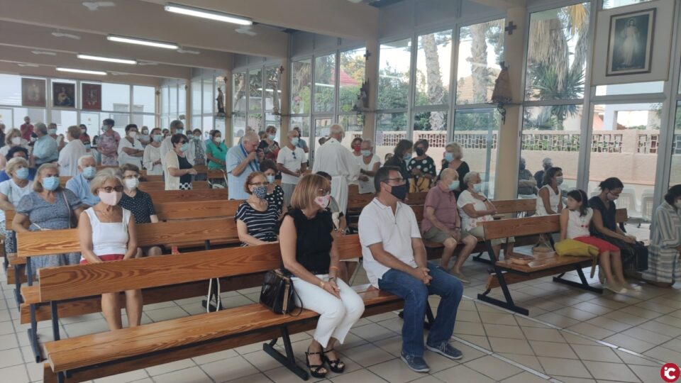 Las conmemoraciones a los abuelos finalizan con una misa en su honor en la parroquia Santa Ana de Muchavista en El Campello