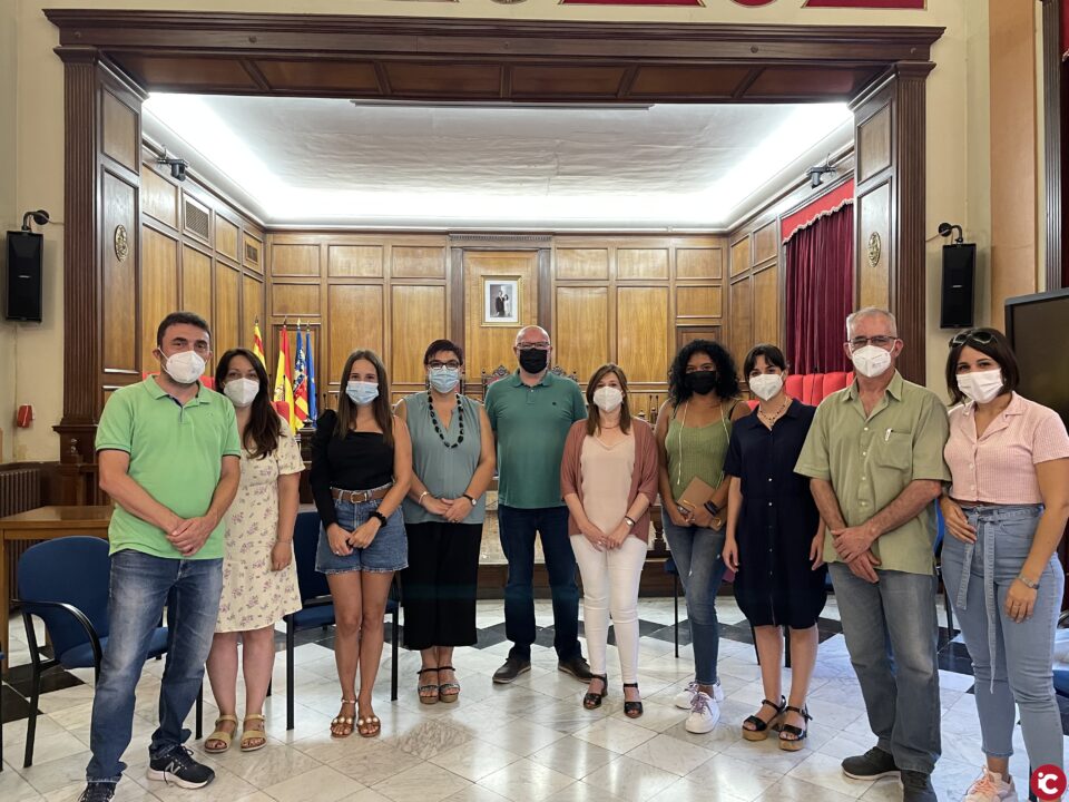 LEntitat Valenciana dHabitatge i Sòl presenta el seu equip de mediació a lAjuntament dAlcoi