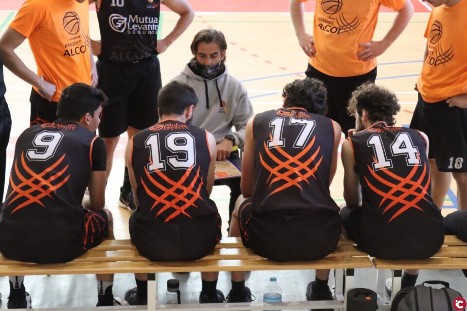 Rafa Sempere renueva como entrenador del equipo senior masculino de Autonómica del Mutua Levante Nou Bàsquet Alcoi