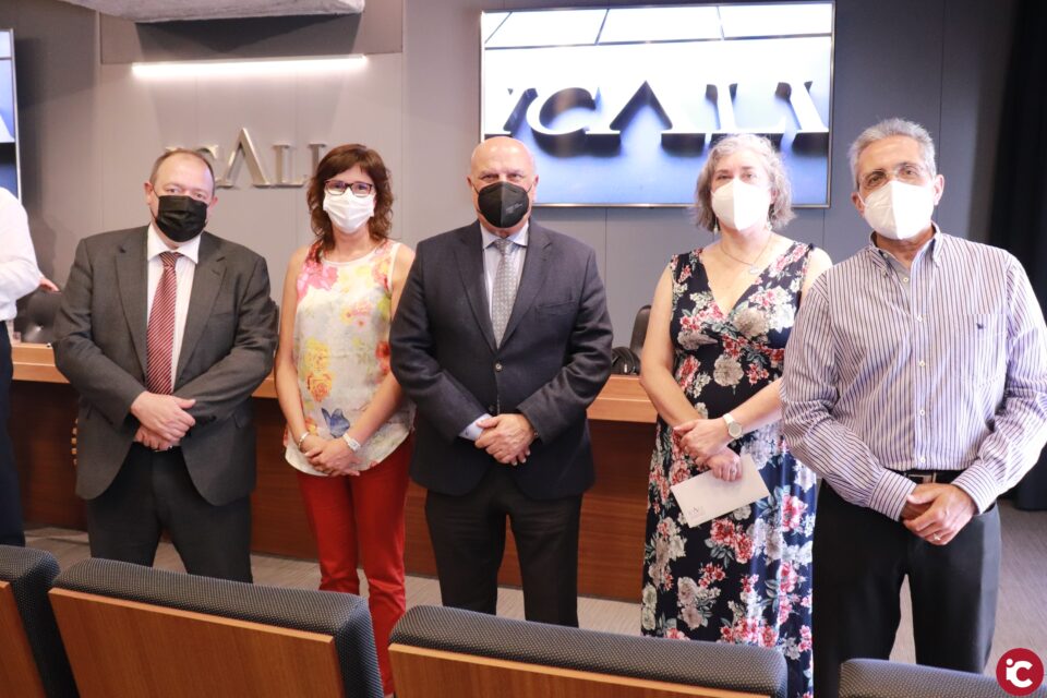 El Colegio de la Abogacía de Alicante colabora la Asociación de Familiares de Personas con Alzheimer de Villena y comarca