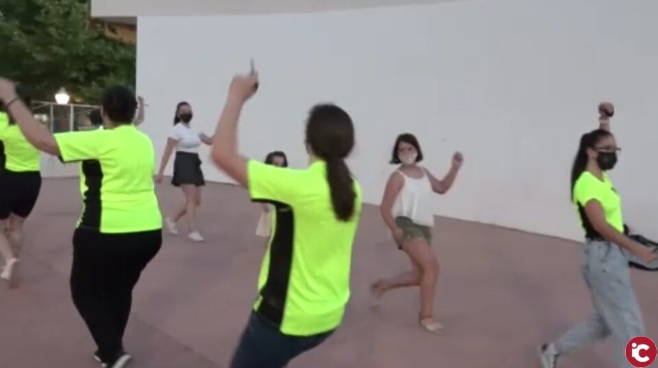 LEscola de Danses dIbi tornarà de nou per al curs 2021-202