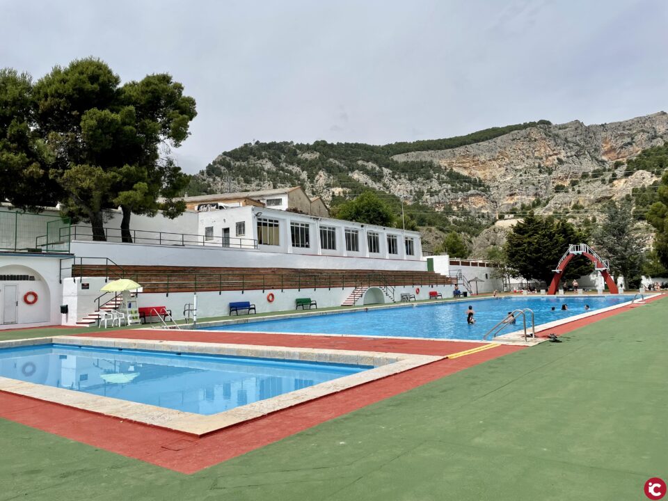 Les piscines municipals d'Alcoi registren 27.129 visites durant els mesos de juny i juliol