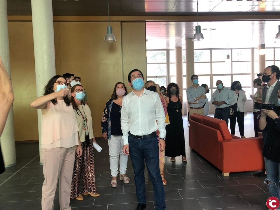 Oltra: 'El CEEM de Alcoy trabajara con las personas con enfermedad mental para ayudarles a tener un proyecto de vida independiente'