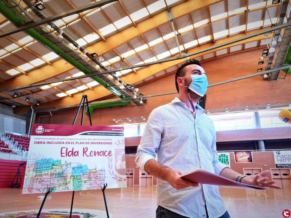 El Ayuntamiento de Elda mejora la cubierta del pabellón Florentino Ibáñez