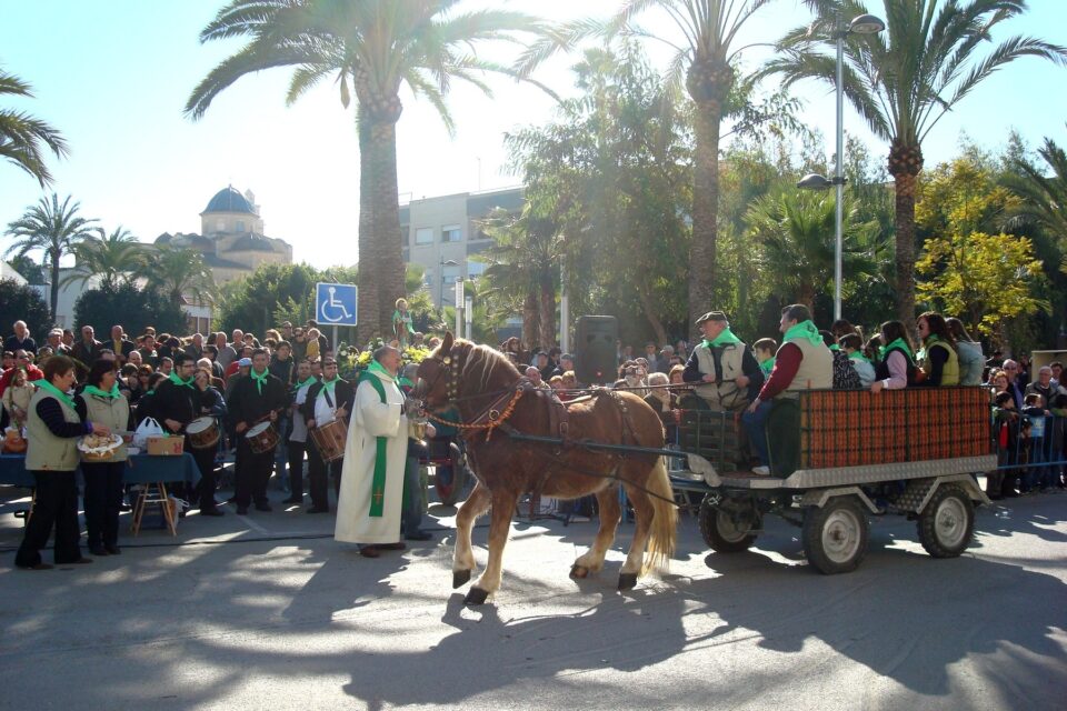 Monforte se prepara para recibir las fiestas de San Antón