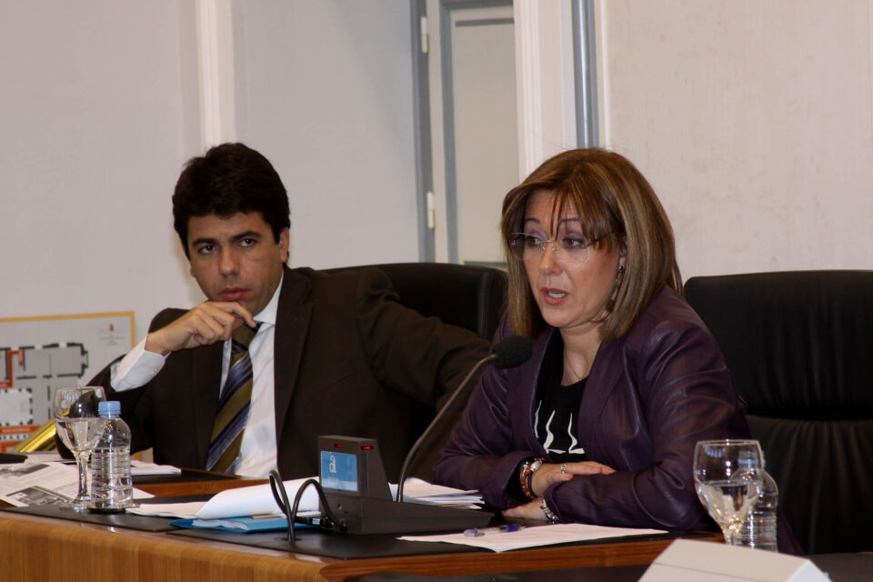 La Diputación de Alicante se integra en el Consorcio para la Conmemoración del Año Hernandiano. Orihuela 2010