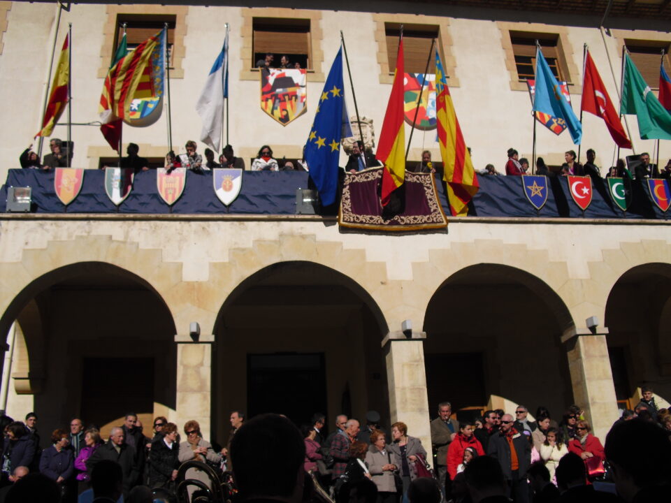 FIESTAS DE SAX.A las 11 de la mañana se iniciaban los actos con la entrada de bandas y el acto de apertura