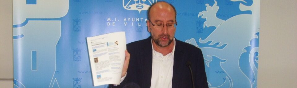 El ejecutivo local aprueba sin contar con la oposición los proyectos del Plan E. La oposición denuncia esta situación