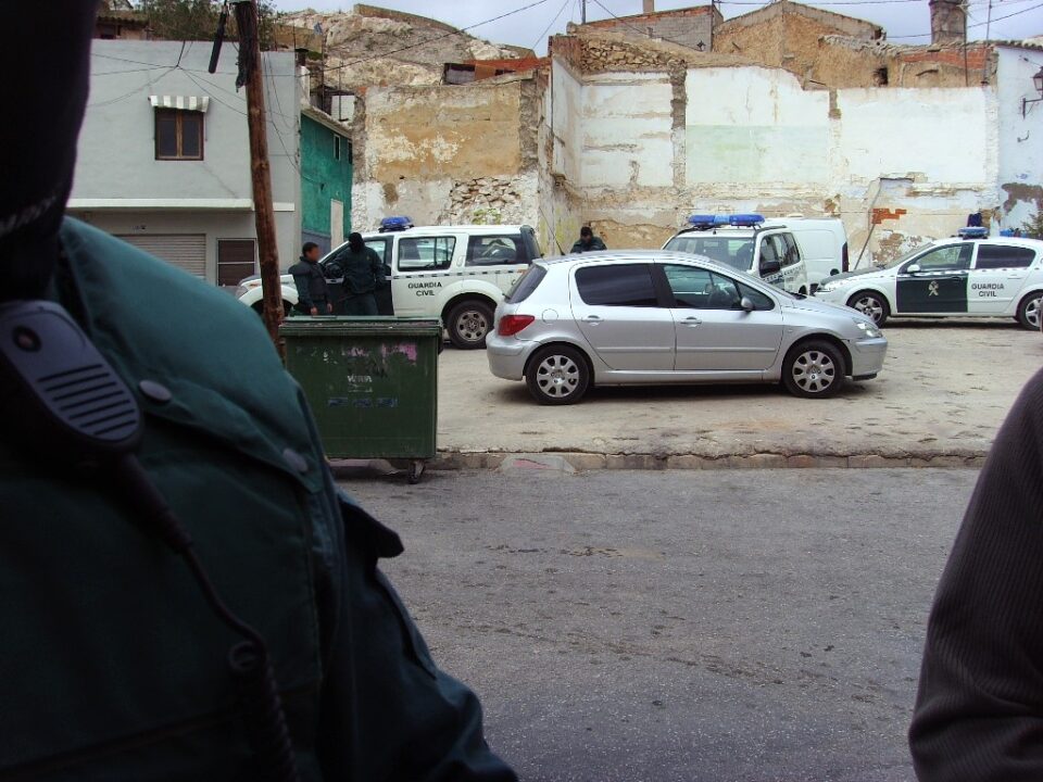Espectacular redada anti-droga por efectivos de la Unidad de Seguridad Ciudadana de la Guardia Civil. La operación sigue abierta y se producen varias detenciones