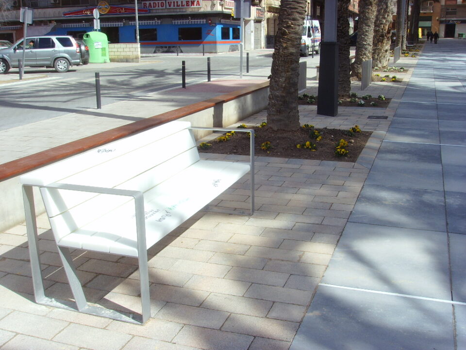 En menos de 24 horas de la inauguración del Paseo Chapí