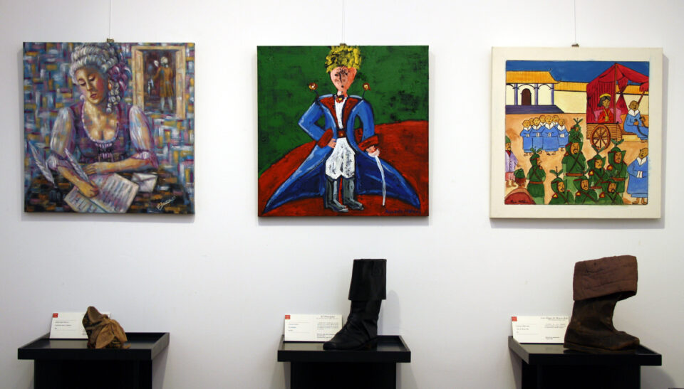 La exposición Calzando te cuento se clausura con más de 1.000 visitas