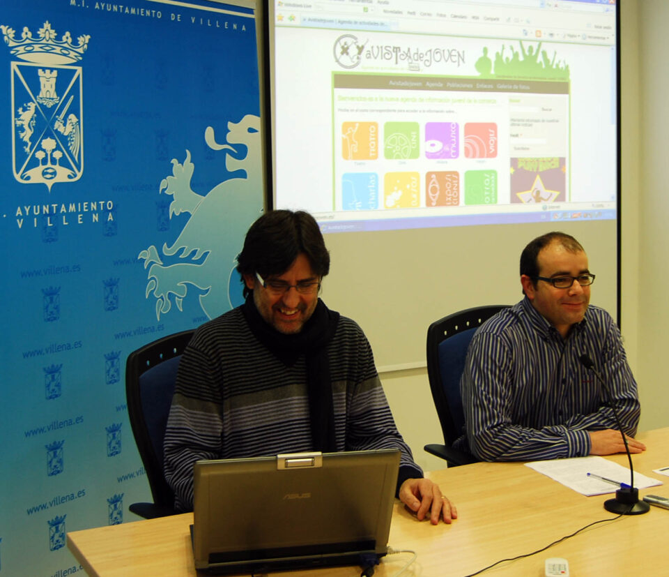 AVISTADEJOVEN.ES SE PRESENTA COMO EL PORTAL DEL FUTURO DE LOS JÓVENES DE LAS COMARCAS DEL ALTO Y MEDIO VINALOPÓ