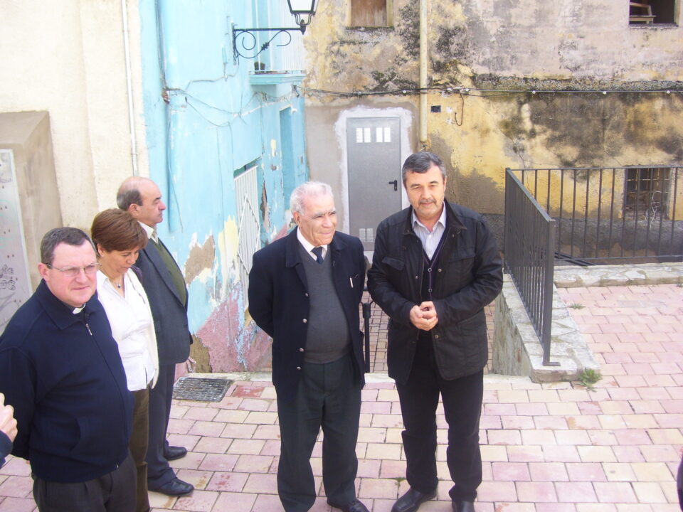 El Ayuntamiento rehabilitará una vivienda municipal para destinarla a casa de acogida