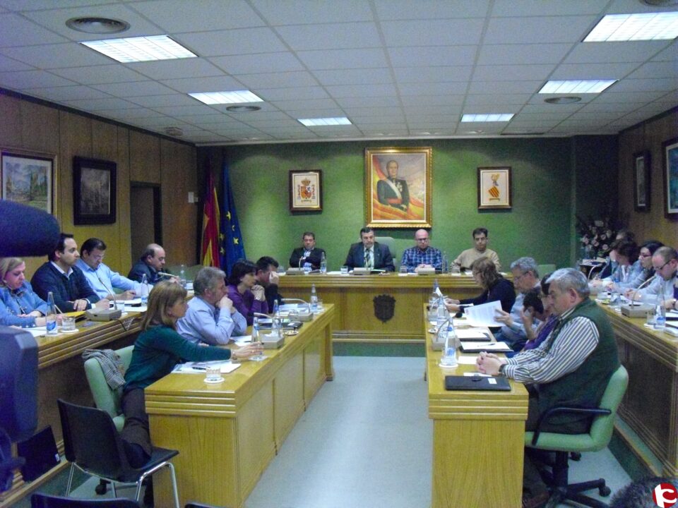 PLENO: El PP rechaza la moción de apoyo al juez Baltasar Garzón