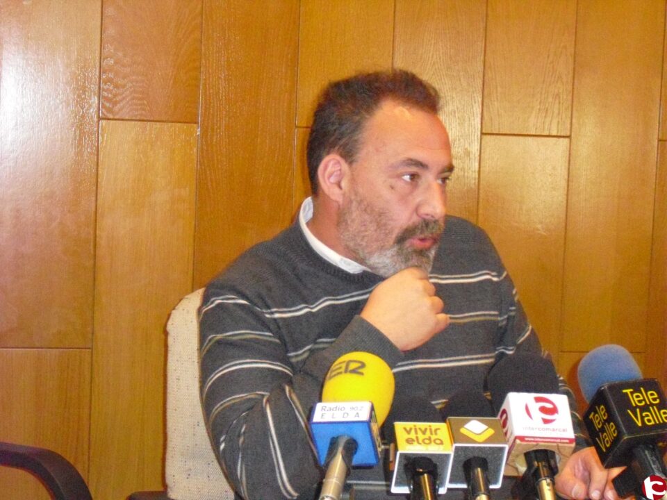 Josep David Martínez(EU) desmiente que haya amenazado a Fran Muñoz