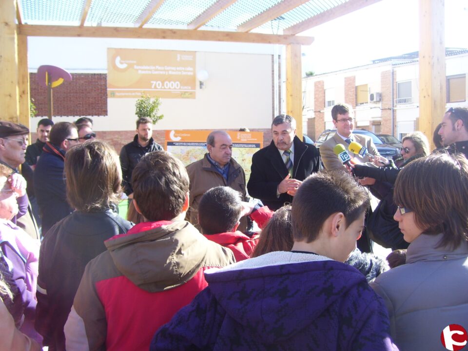 Inauguran la plaza del Guirney cuyo presupuesto es de 70.000  a través del Plan Confianza