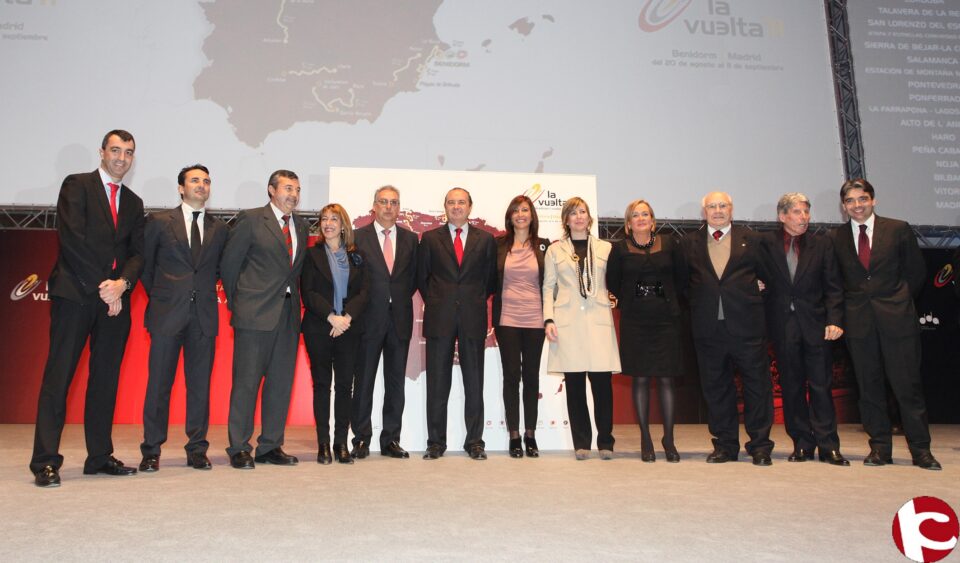 El Auditorio de la Diputación de Alicante acoge la presentación de la Vuelta Ciclista a España 2011