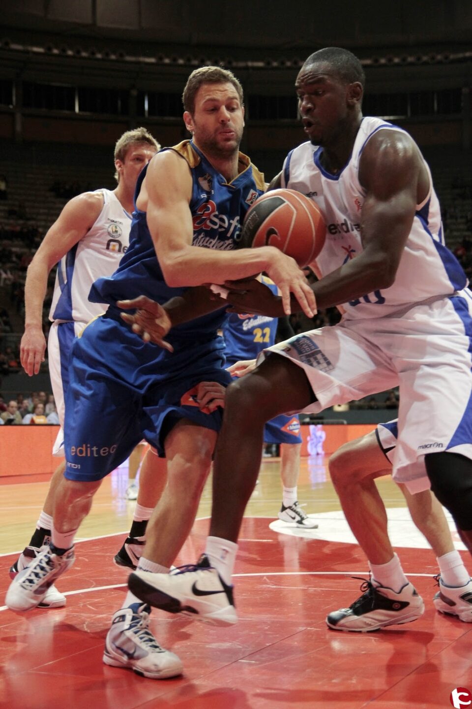 DESCUENTOS PARA EL PARTIDO DEL MERIDIANO CONTRA EL ESTUDIANTES