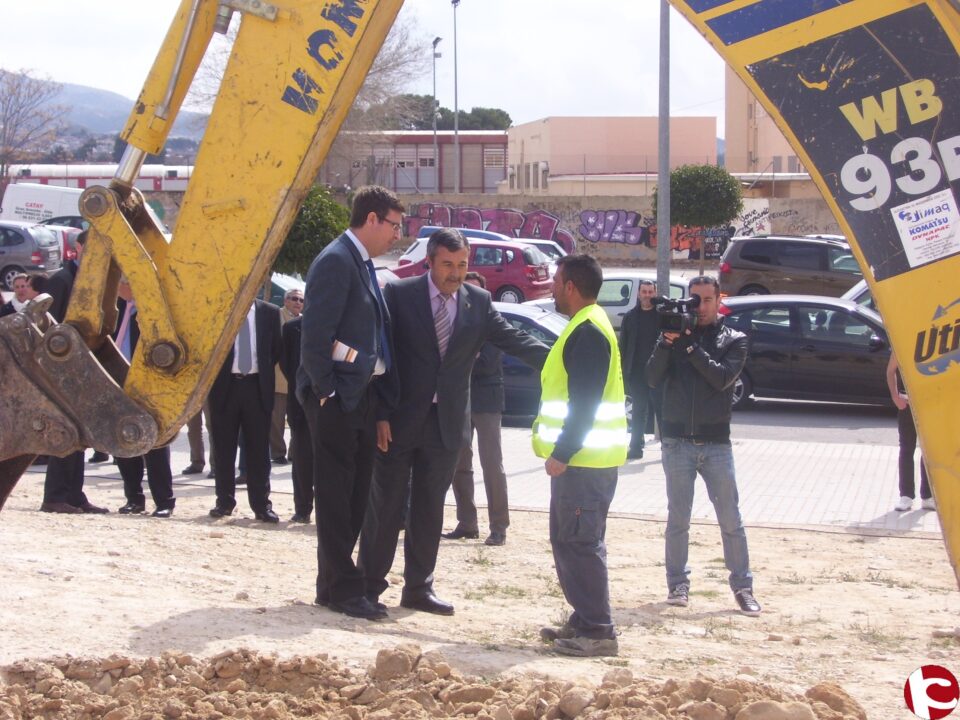 Inician la mejora y remodelación del entorno urbano de Petrer por valor de 2