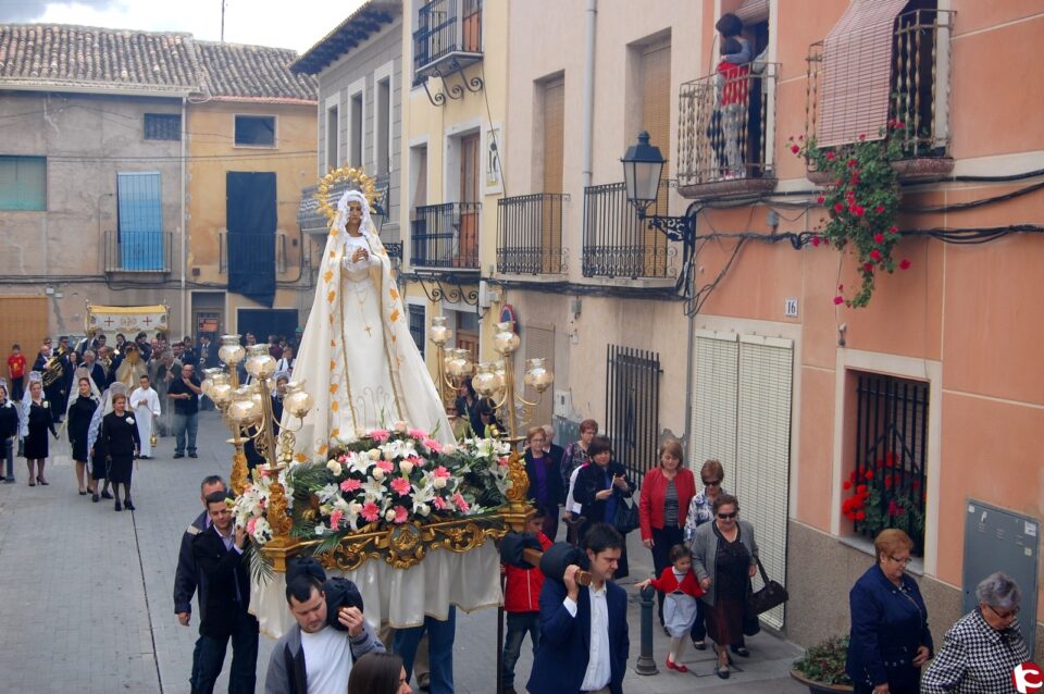 El Domingo de Resurrección pone fin a la Semana Santa monfortina en la que han intervenido cinco cofradías