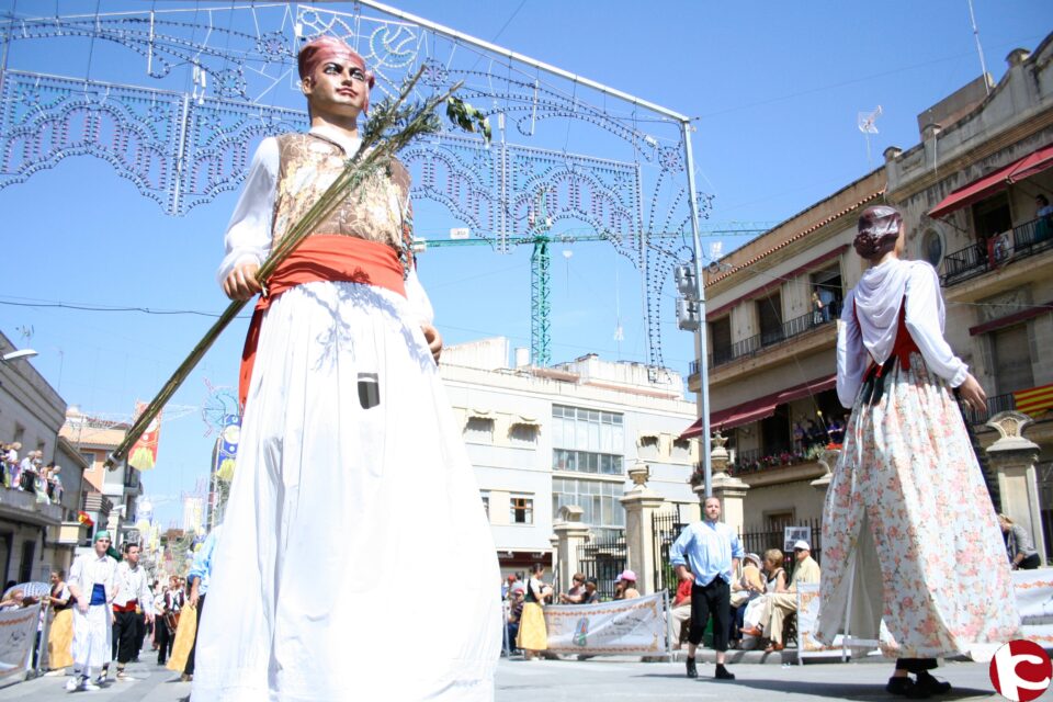 El sábado por la mañana se llevó a cabo la espectacular "Entrada Cristiana" que contó con el boato de apertura de la comparsa de Labradores