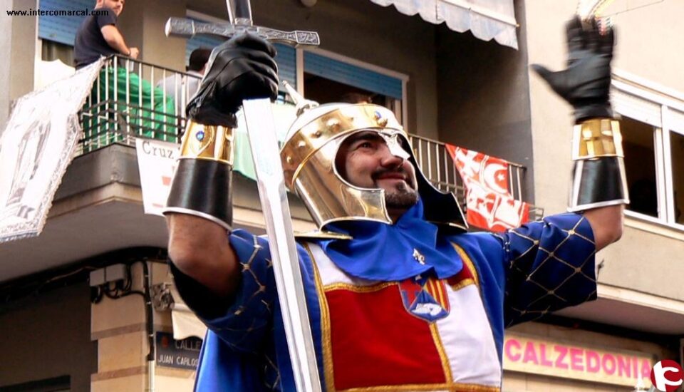 Fotografías Moros y Cristianos Elda 2011: nueva serie de imágenes