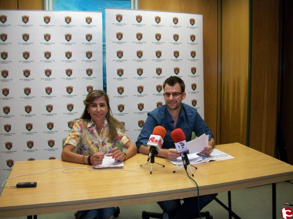 Rueda de prensa del PSOE. El PP mintió para justificar el derribo del edificio moderno de las Escuelas