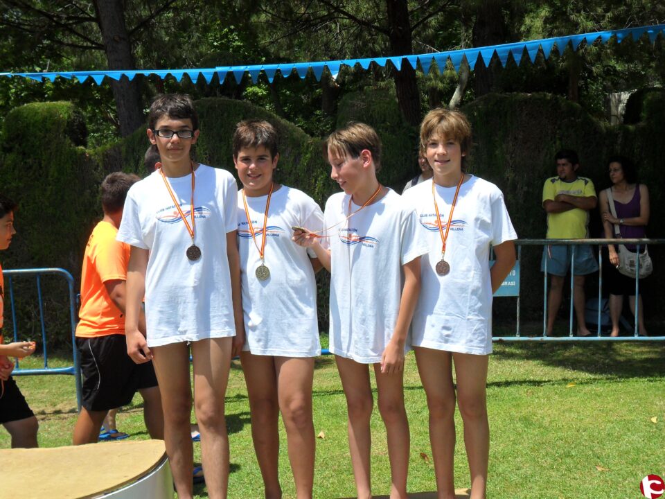 El pasado sábado 2 de julio se celebró en el Polideportivo el XXI Trofeo de Natación Ciudad de Villena