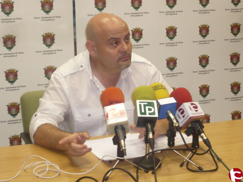 Inician las obras de asfaltado en diferentes vías y calles de la población