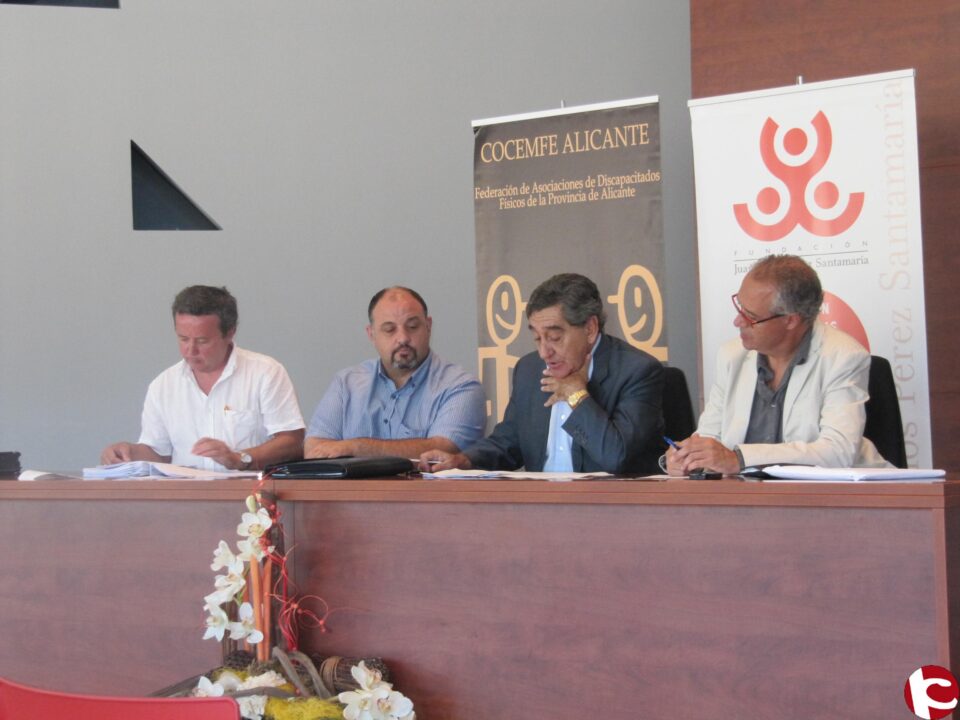 FIRMADA LA ESCRITURA DE OBRA NUEVA DEL CENTRO DE ATENCIÓN INTEGRAL COCEMFE ALICANTE
