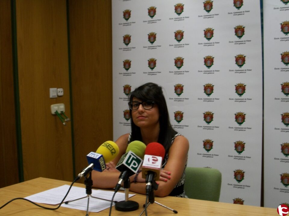 El PSOE critica la falta de promoción de las actividades de la población: Irene Navarro: El Partido Popular no tiene ni idea de lo que significa matar dos pájaros de un tiro