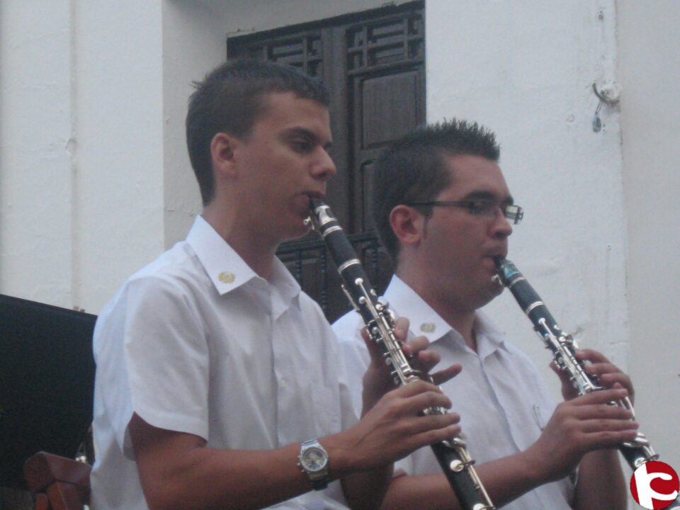 EXTRAORDINARIO CONCIERTO FESTERO DE LA SOCIEDAD MUSICAL RUPERTO CHAPÍ EN SOLIDARIDAD CON LA COMPARSA DE MOROS REALISTAS.