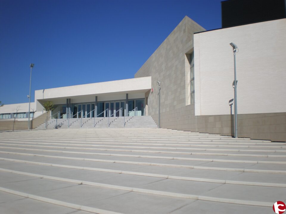 Un grupo de alumnos de ciclos formativos de grado superior de Estética