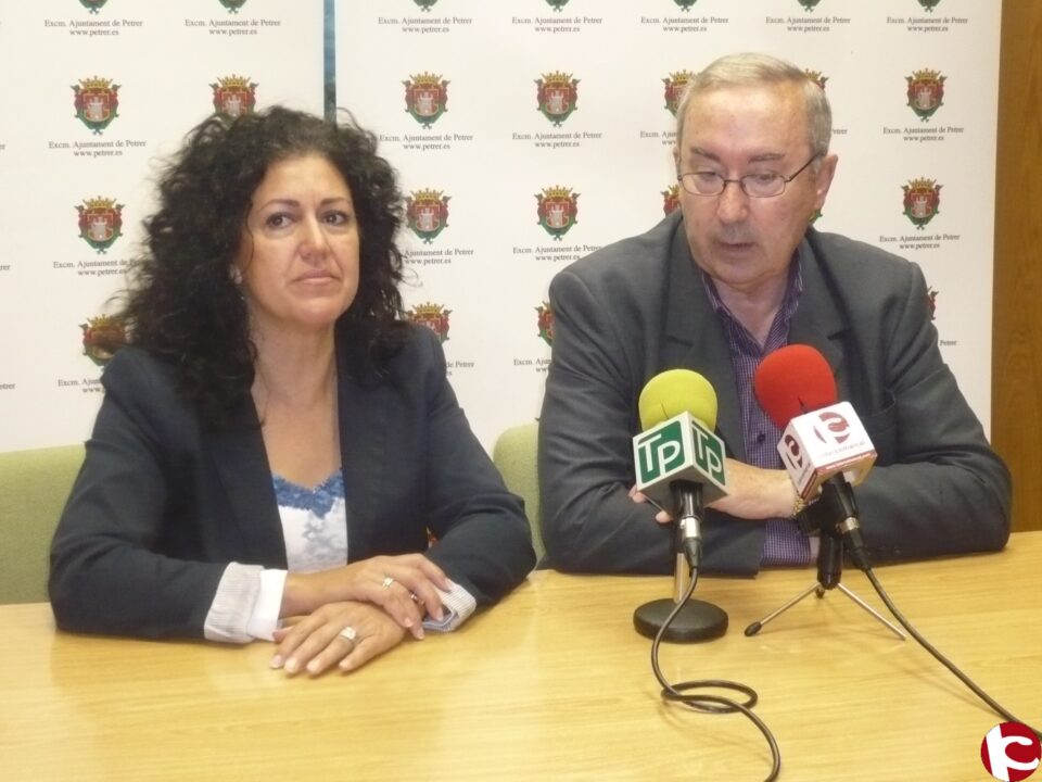 Exponen los trajes de rodelas