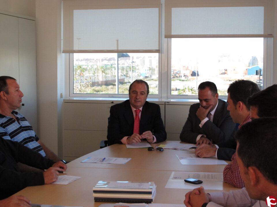 El presidente de la Autoridad Portuaria de Alicante