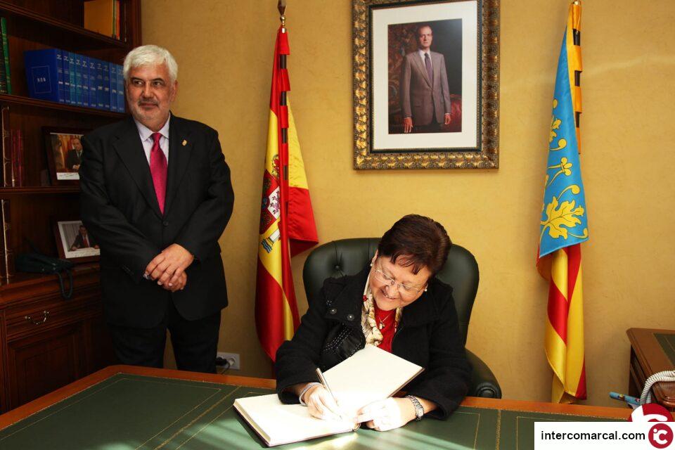 La presidenta de la Diputación ha asistido al Auto Sacramental de los Reyes Magos de Cañada.
