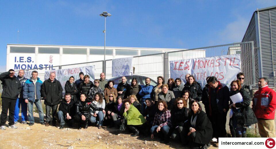 IES MONASTIL: Concentración de profesores