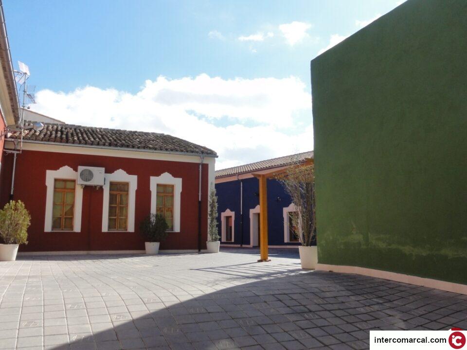 Recordando el corazón de la ciudad El Rabal con imágenes de ayer vistas hoy de la mano de Francisco Domene