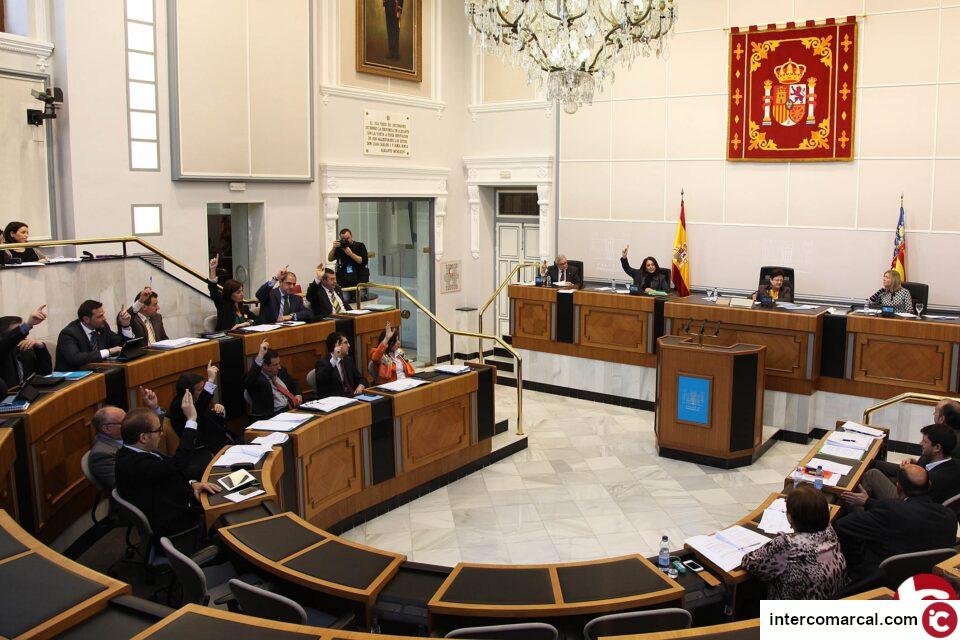 El Pleno de la Diputación de Alicante muestra su apoyo a los agricultores de la provincia