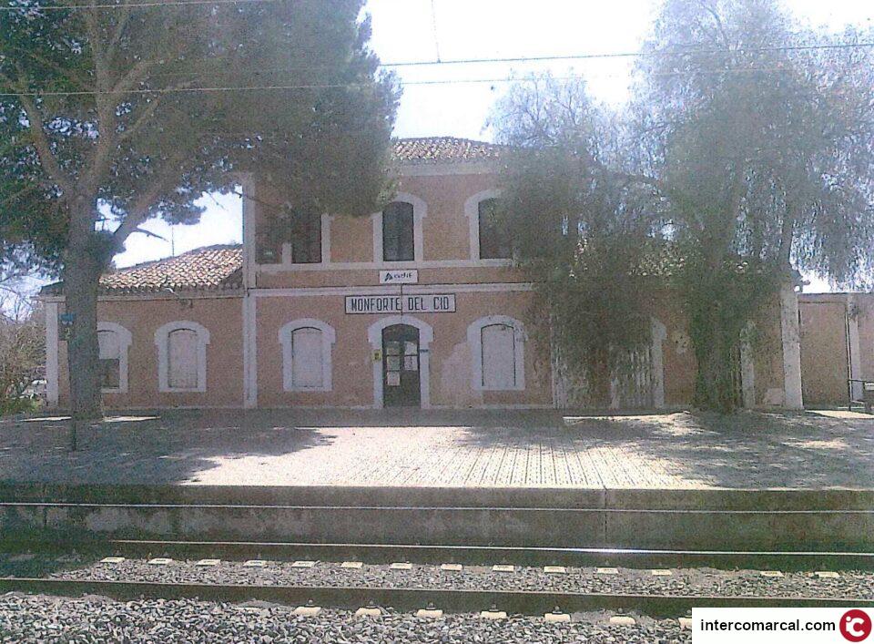 Monforte aprueba en pleno incluir la antigua estación de ferrocarril en el catálogo de bienes protegidos