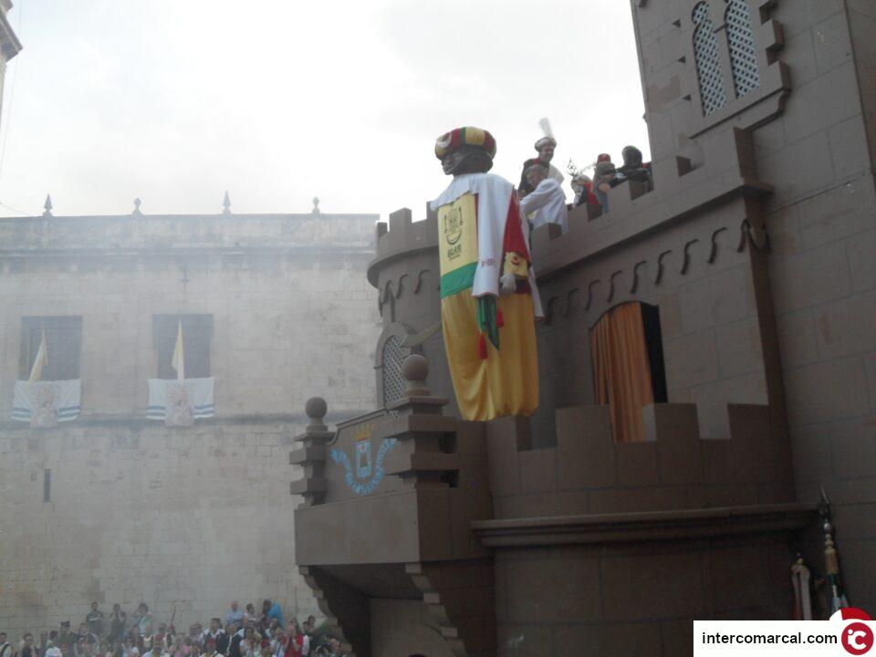 Como marca la tradición