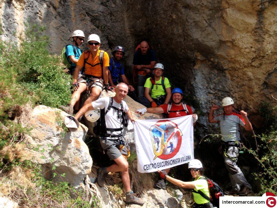 El centro excursionista de Villena No Cierra Por vacaciones