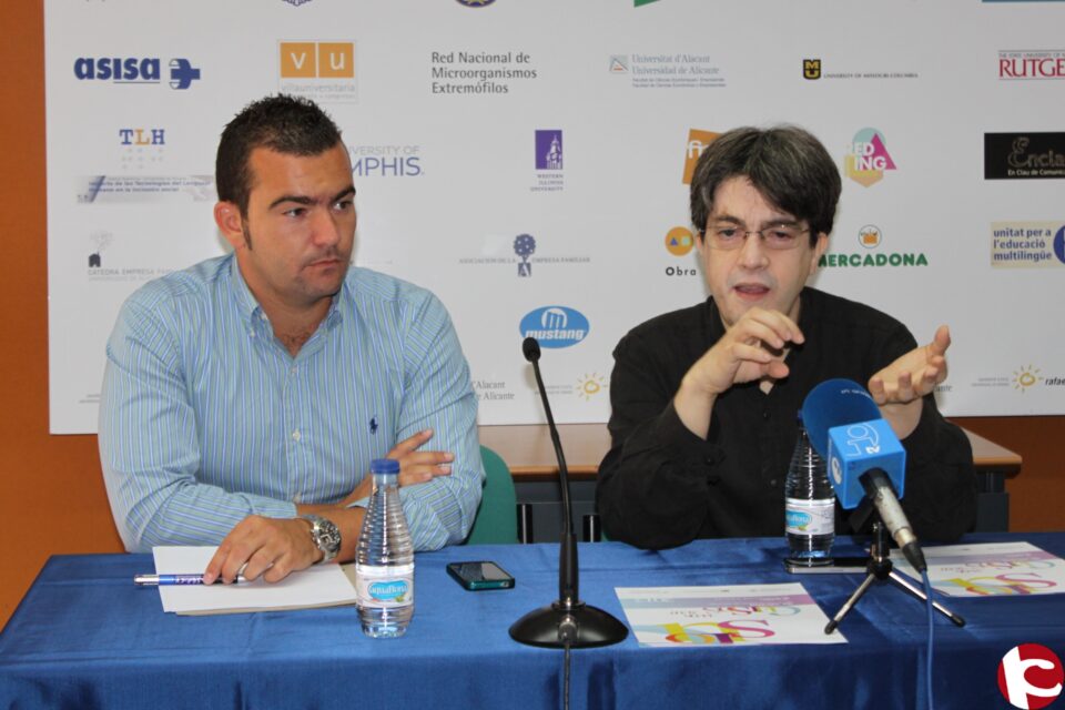 Un experto asegura en la UA que la falta de apoyo institucional y las carencias formativas sobre finanzas son el principal escollo de los emprendedores